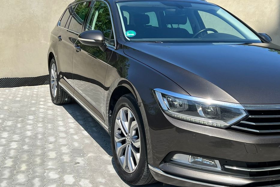 Продам Volkswagen Passat B8 АВТО В УКРАЇНІ НЕ МАЛЬОВАН 2016 года в Львове