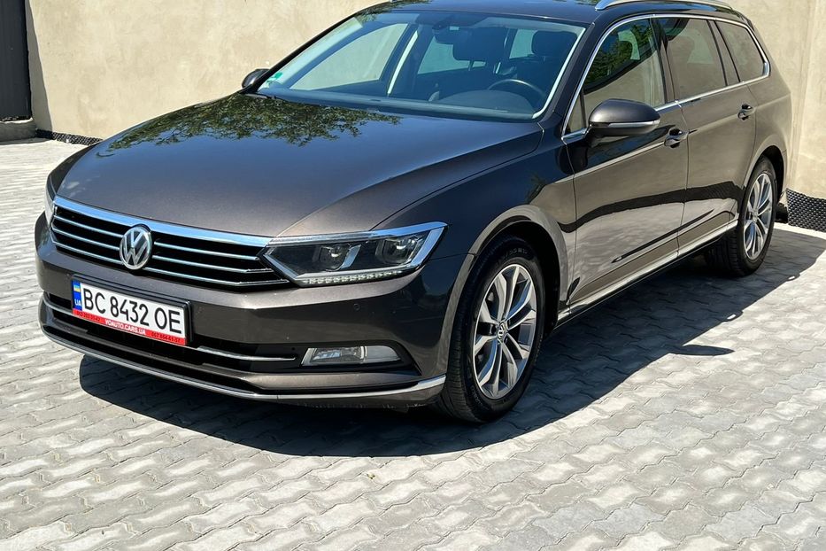 Продам Volkswagen Passat B8 АВТО В УКРАЇНІ НЕ МАЛЬОВАН 2016 года в Львове