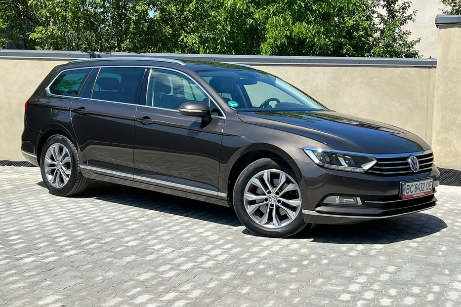 Продам Volkswagen Passat B8 АВТО В УКРАЇНІ НЕ МАЛЬОВАН 2016 года в Львове