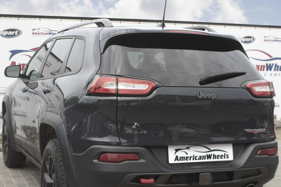 Продам Jeep Cherokee Trailhawk 2016 года в Черновцах