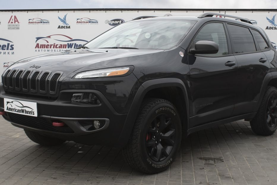 Продам Jeep Cherokee Trailhawk 2016 года в Черновцах