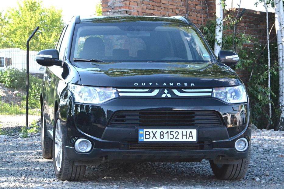 Продам Mitsubishi Outlander AWD 2013 года в Хмельницком