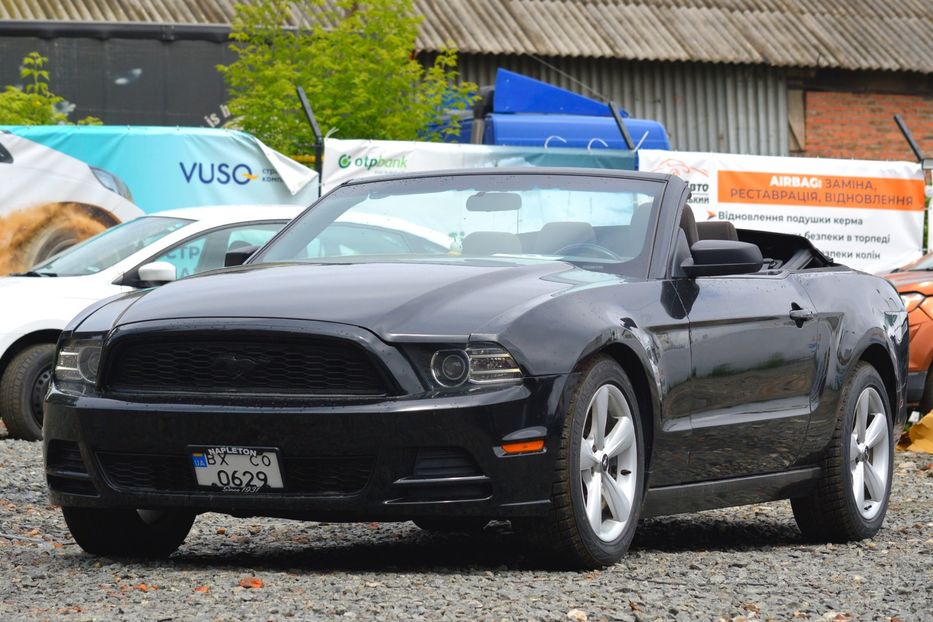 Продам Ford Mustang Cabrio 2012 года в Хмельницком