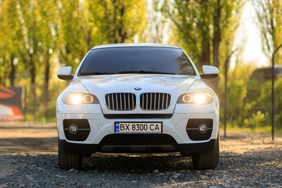 Продам BMW X6 40D XDrive 2011 года в Хмельницком