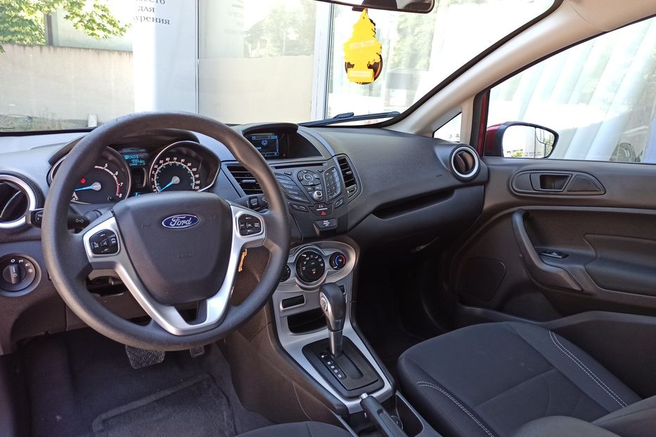 Продам Ford Fiesta 2017 года в Днепре