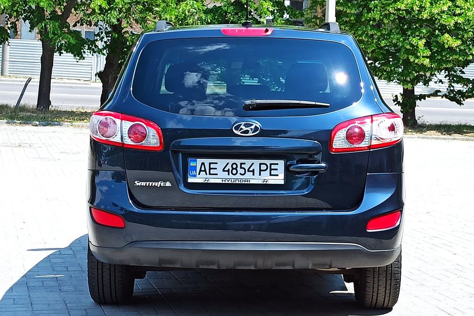 Продам Hyundai Santa FE 2012 года в Днепре