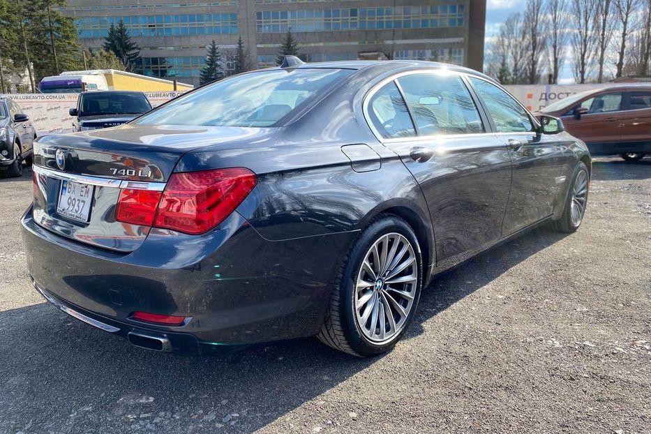 Продам BMW 740 Long 2011 года в Хмельницком