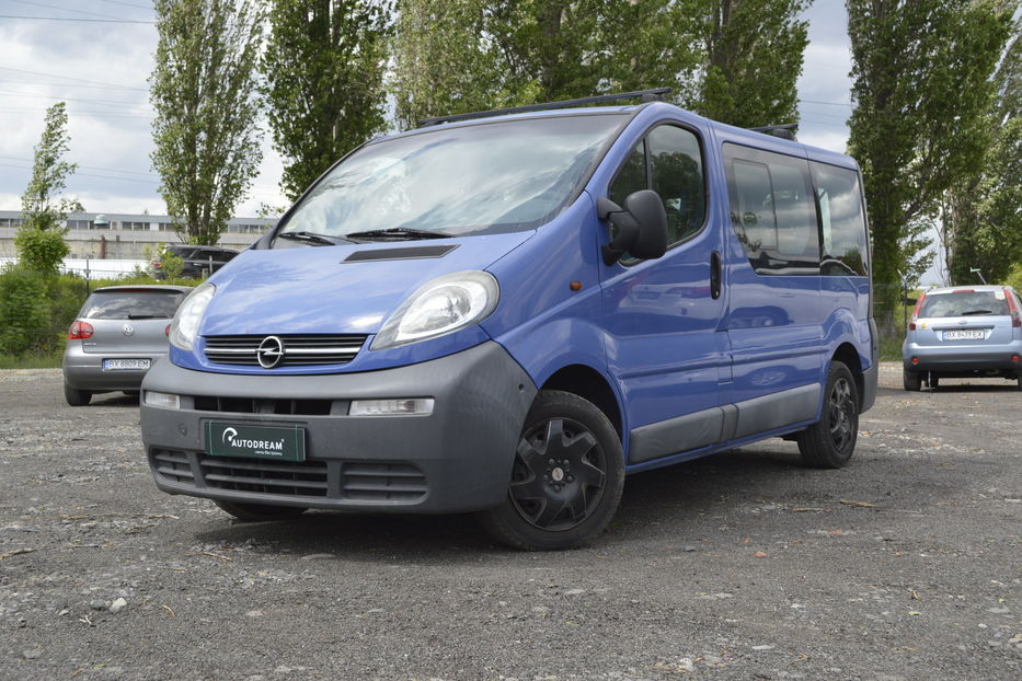 Продам Opel Vivaro пасс. 8+1 2005 года в Хмельницком