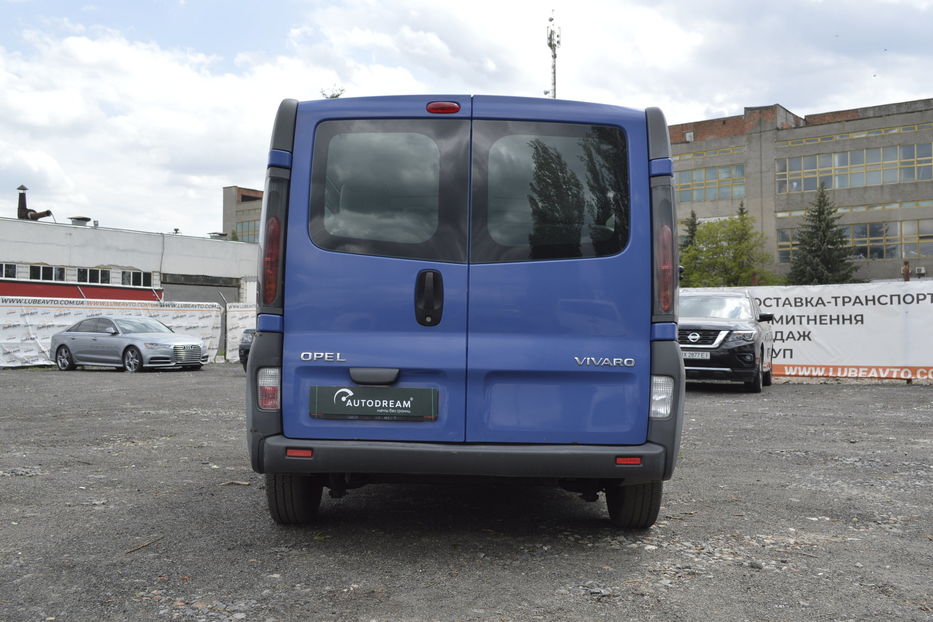 Продам Opel Vivaro пасс. 8+1 2005 года в Хмельницком