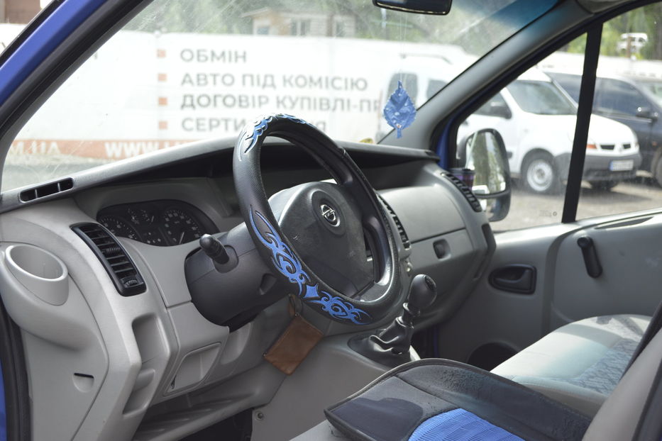 Продам Opel Vivaro пасс. 8+1 2005 года в Хмельницком