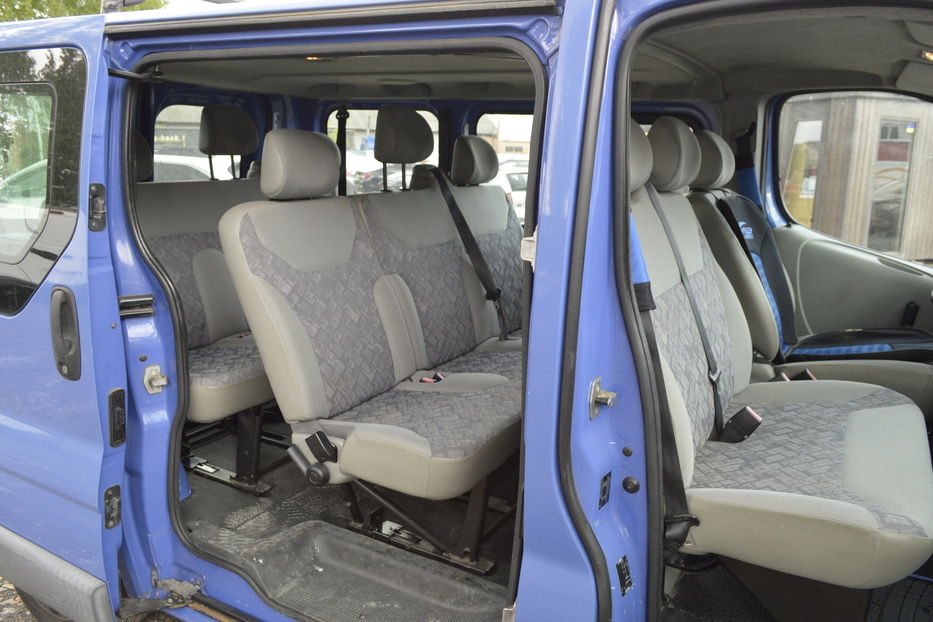 Продам Opel Vivaro пасс. 8+1 2005 года в Хмельницком