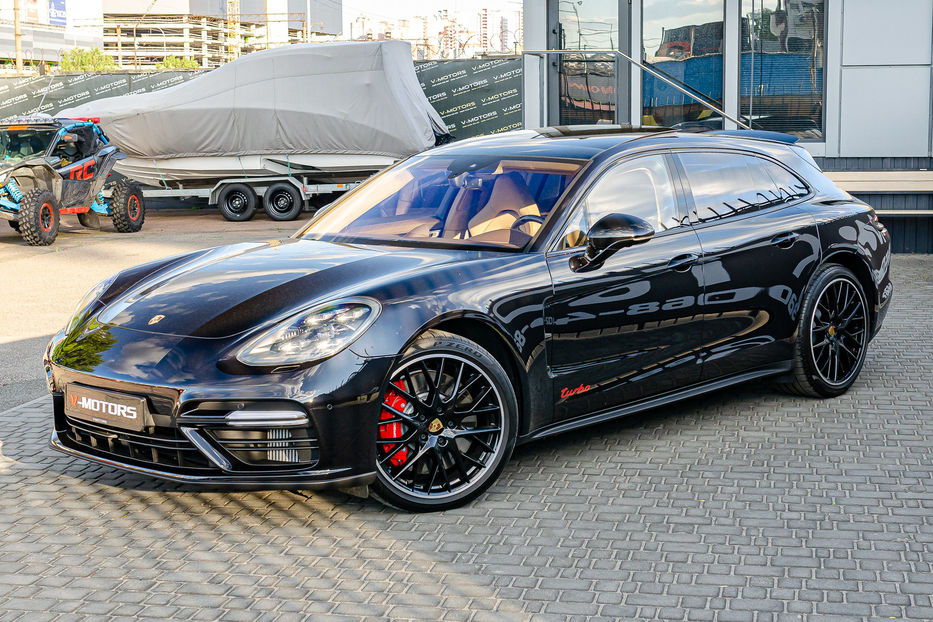 Продам Porsche Panamera Turbo Sport Turismo 2017 года в Киеве