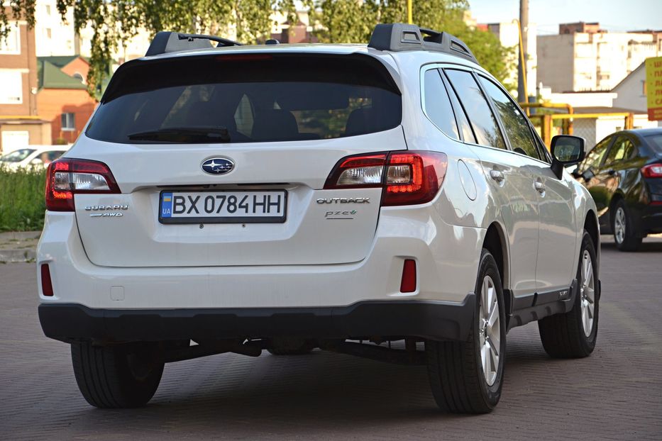 Продам Subaru Outback Premium plus 2015 года в Хмельницком