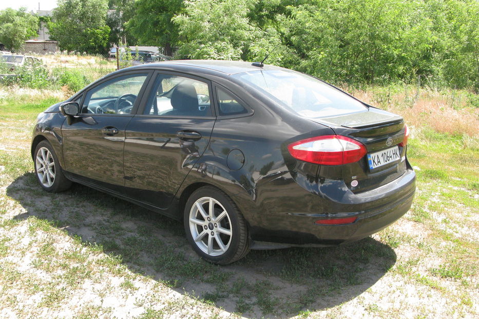 Продам Ford Fiesta 2015 года в Киеве