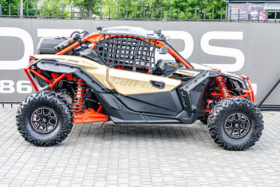 Продам Мотоциклы Все BRP Maverick X3 XRS Turbo R 2017 года в Киеве