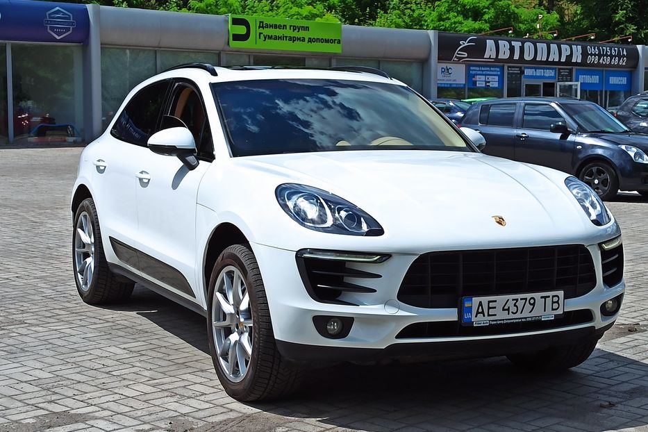 Продам Porsche Macan 2014 года в Днепре