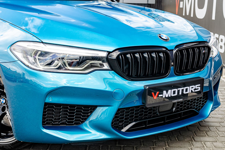 Продам BMW M5 Individual 2018 года в Киеве