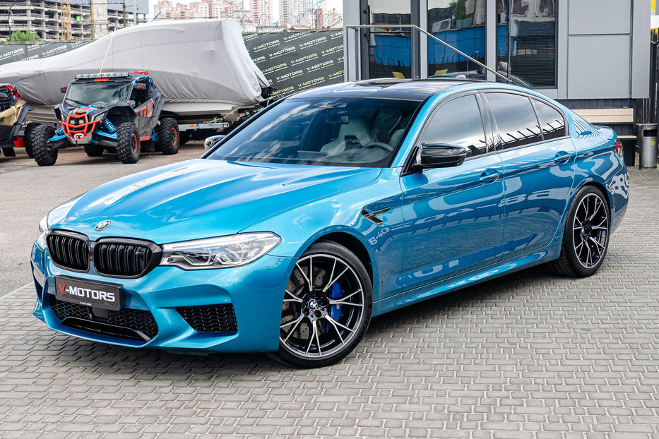 Продам BMW M5 Individual 2018 года в Киеве