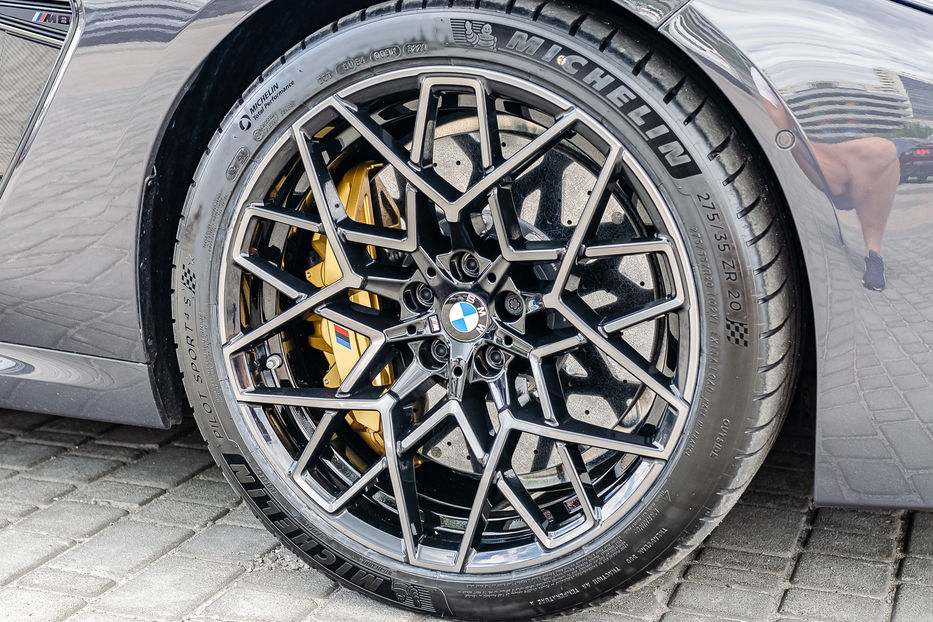 Продам BMW M5 M8 Competition 2020 года в Киеве