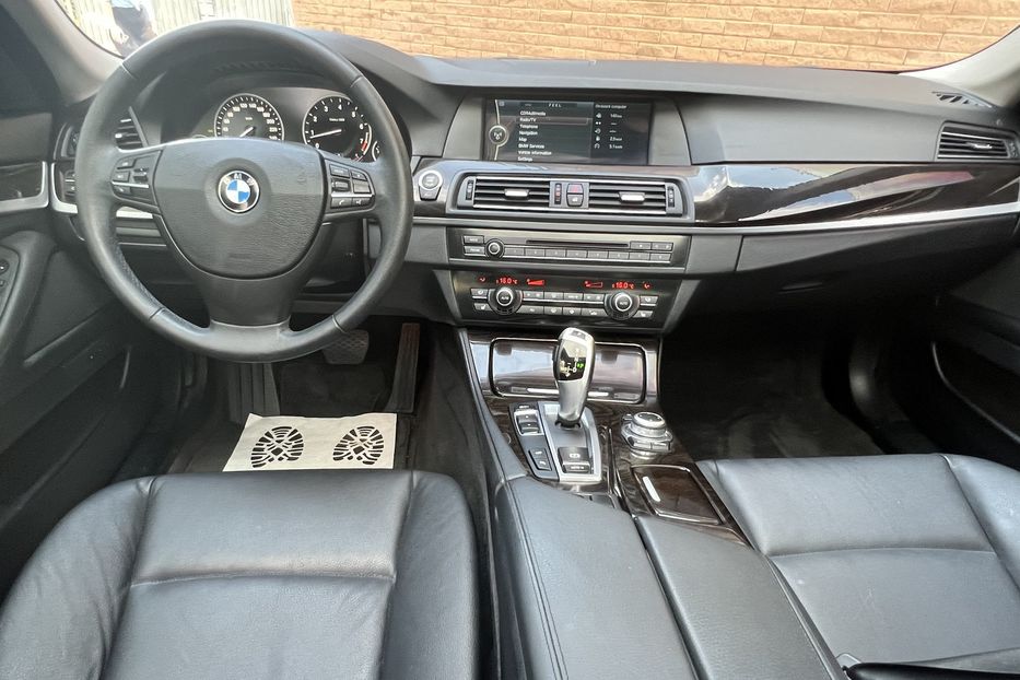 Продам BMW 528 Full 2012 года в Одессе