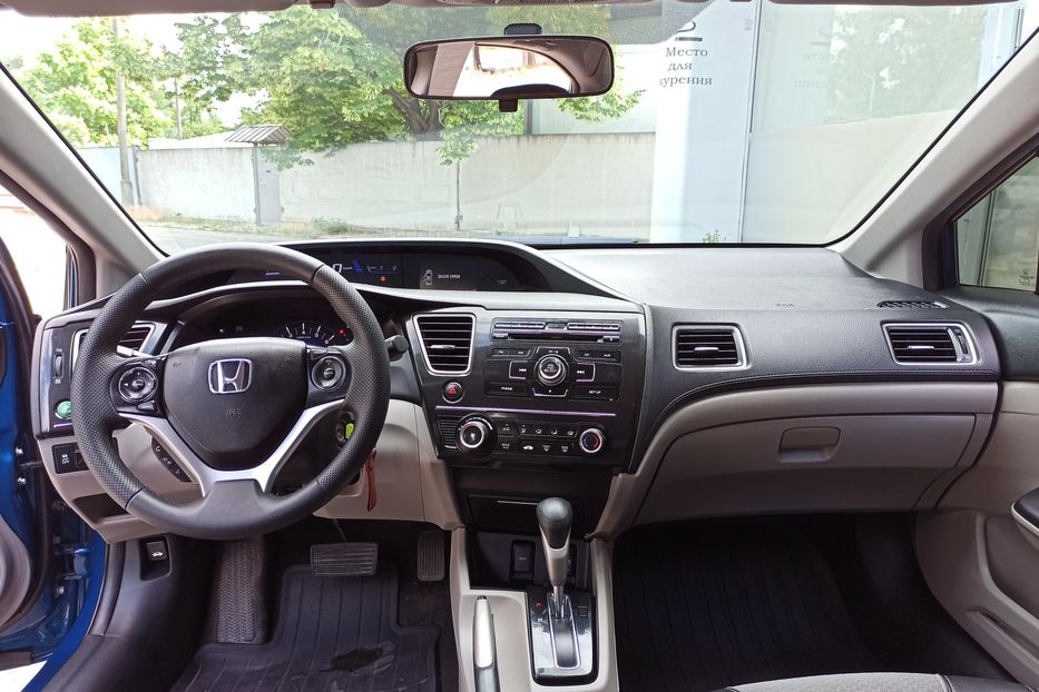 Продам Honda Civic 2013 года в Днепре