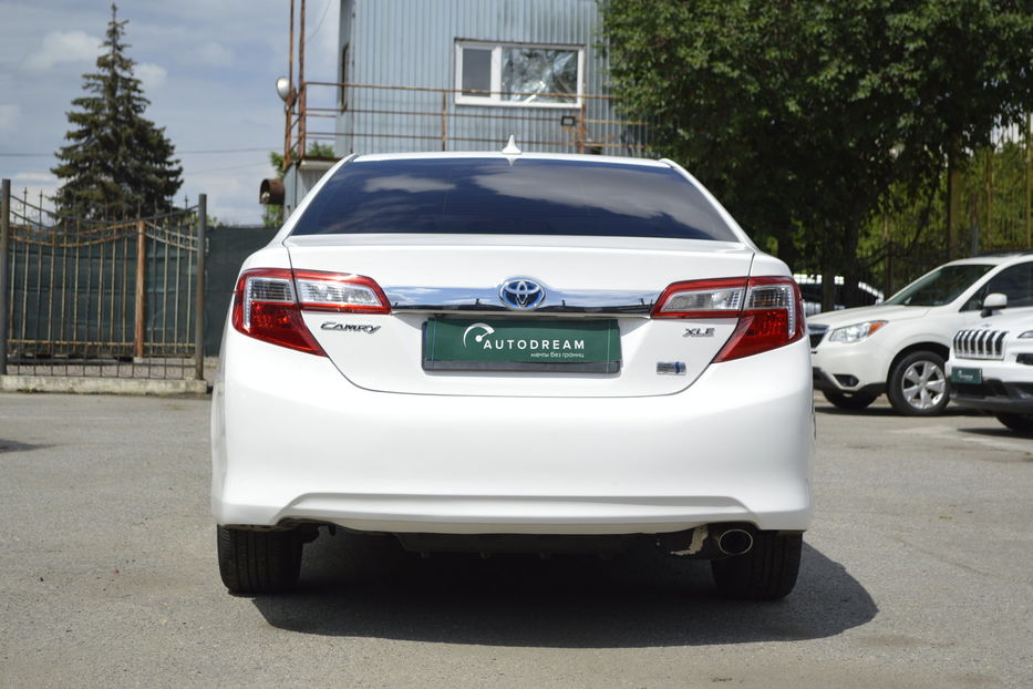 Продам Toyota Camry XLE Hybrid 2013 года в Одессе