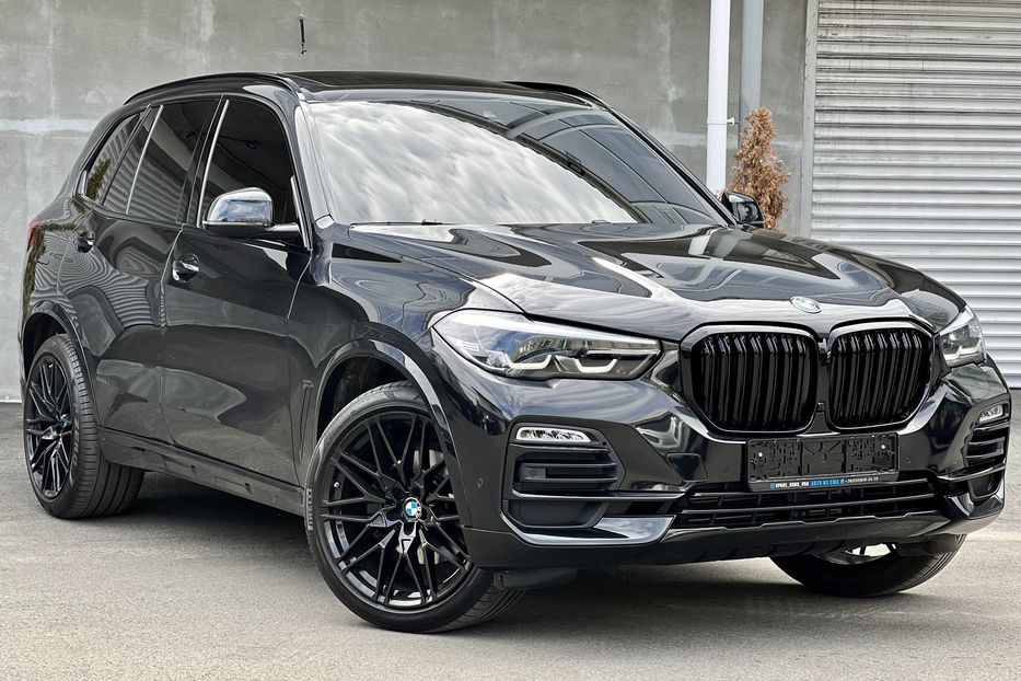 Продам BMW X5 XDRIVE40I 2019 года в Киеве