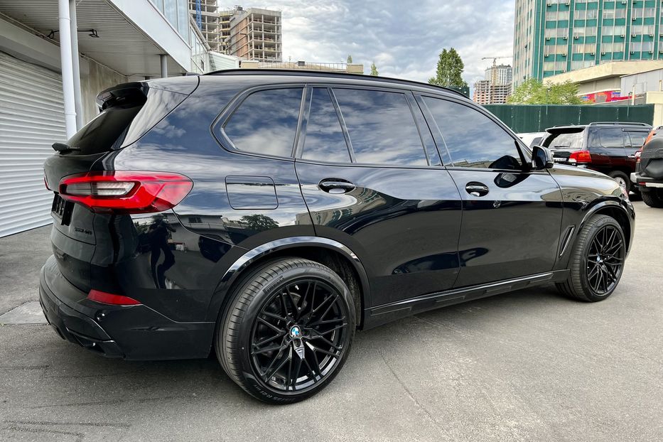 Продам BMW X5 XDRIVE40I 2019 года в Киеве