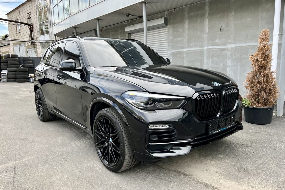 Продам BMW X5 XDRIVE40I 2019 года в Киеве