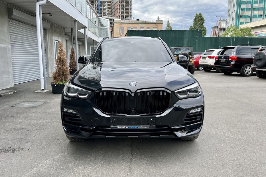 Продам BMW X5 XDRIVE40I 2019 года в Киеве