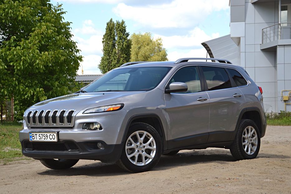 Продам Jeep Cherokee Latitude 2017 года в Хмельницком