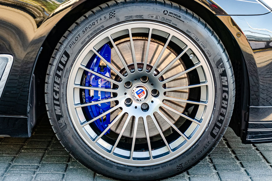 Продам BMW Alpina B7 2018 года в Киеве