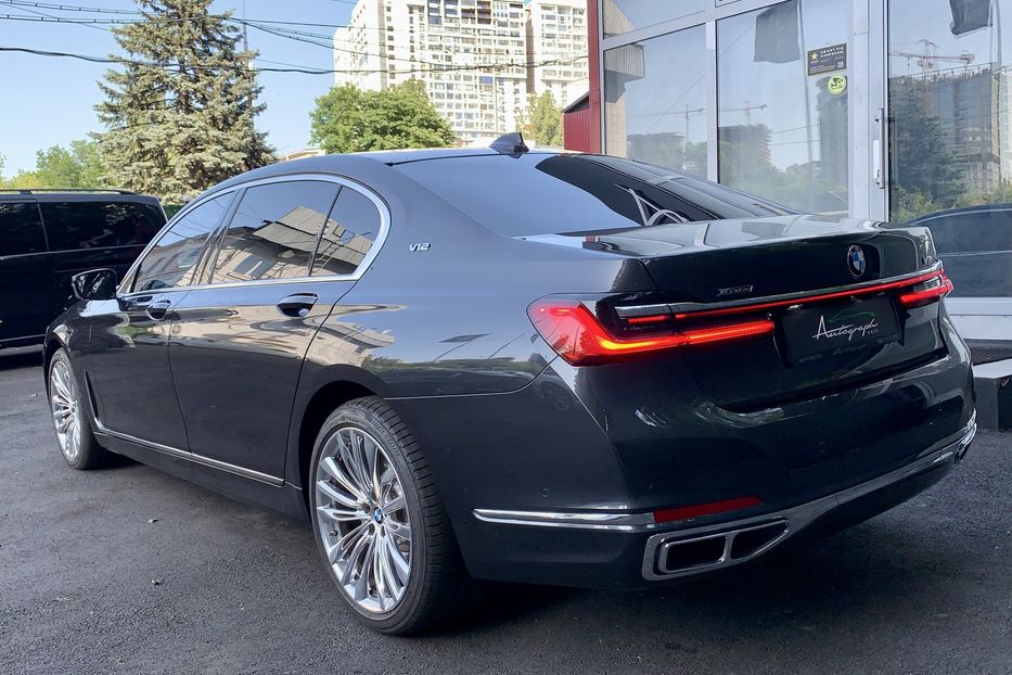 Продам BMW 760 M760LI XDrive 2019 года в Киеве