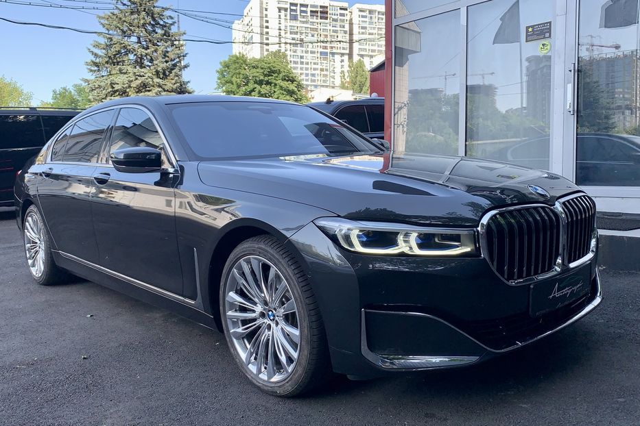 Продам BMW 760 M760LI XDrive 2019 года в Киеве