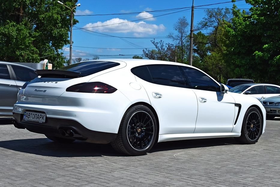 Продам Porsche Panamera 4S Executive Long 2013 года в Днепре