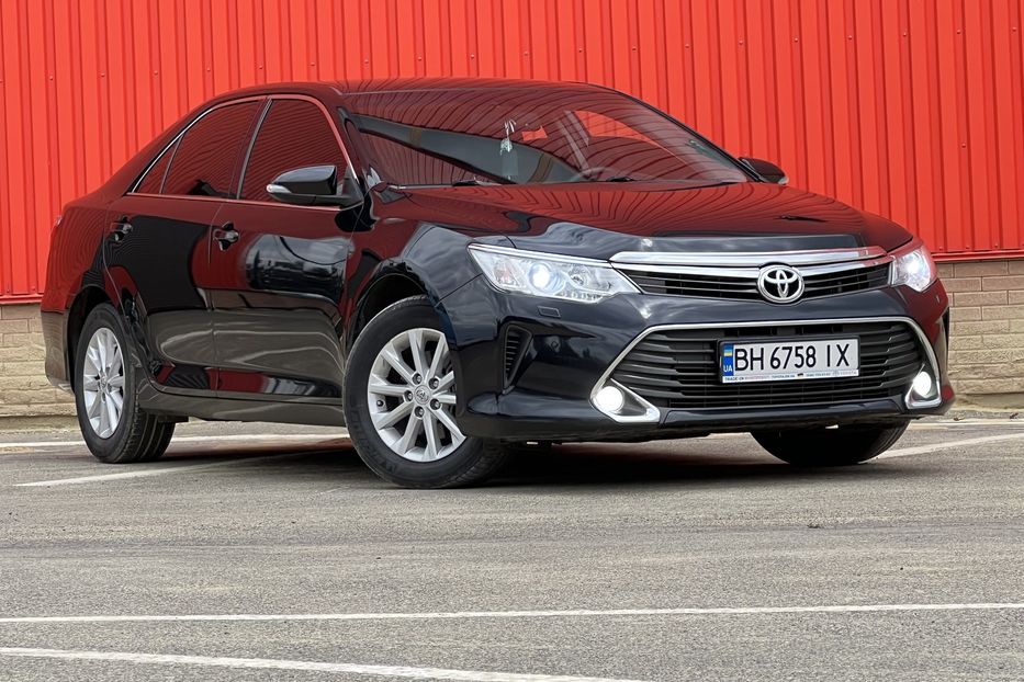 Продам Toyota Camry Official  2015 года в Одессе