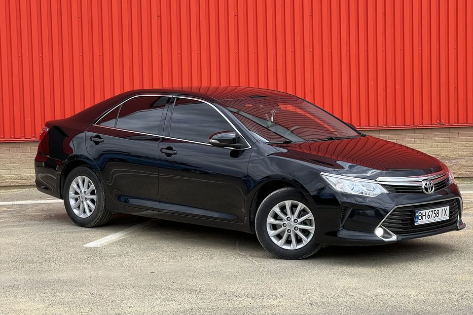 Продам Toyota Camry Official  2015 года в Одессе