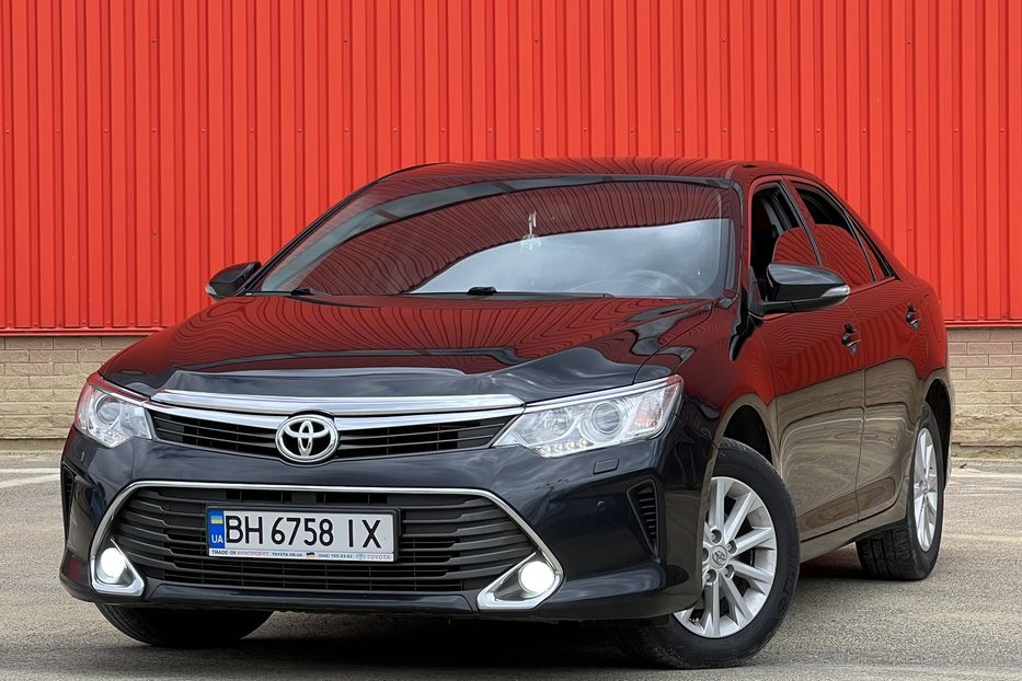 Продам Toyota Camry Official  2015 года в Одессе