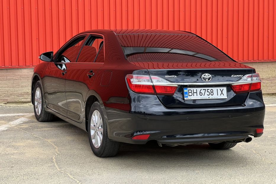 Продам Toyota Camry Official  2015 года в Одессе