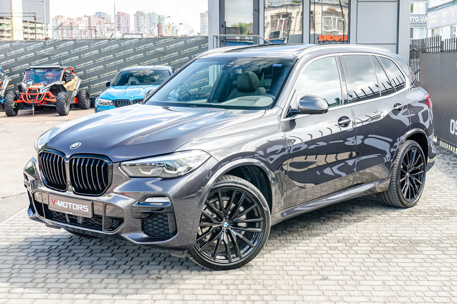 Продам BMW X5 40i XDrive 2020 года в Киеве