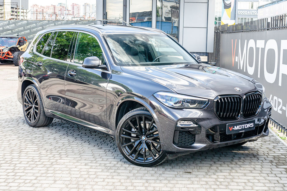 Продам BMW X5 40i XDrive 2020 года в Киеве