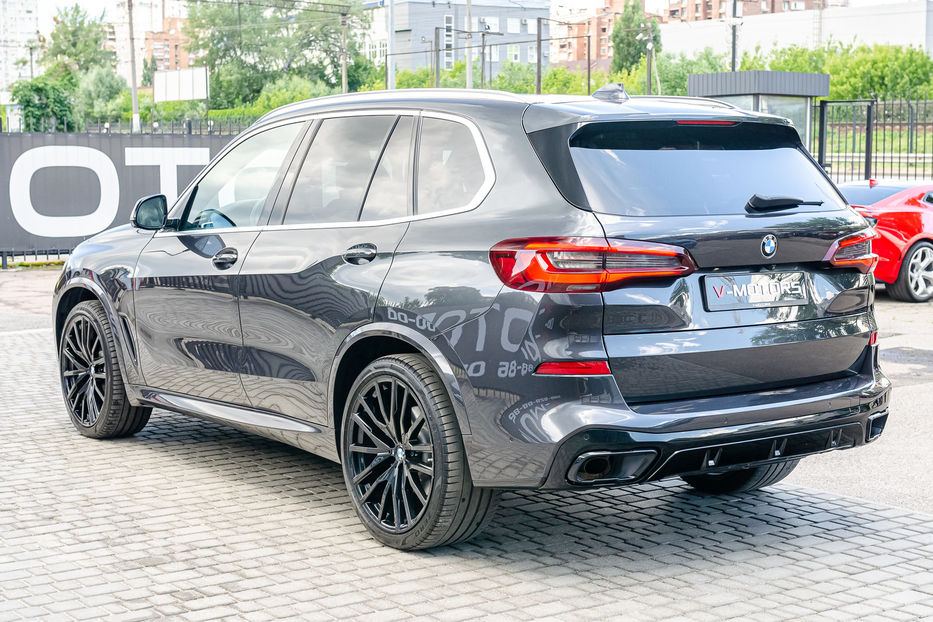 Продам BMW X5 40i XDrive 2020 года в Киеве