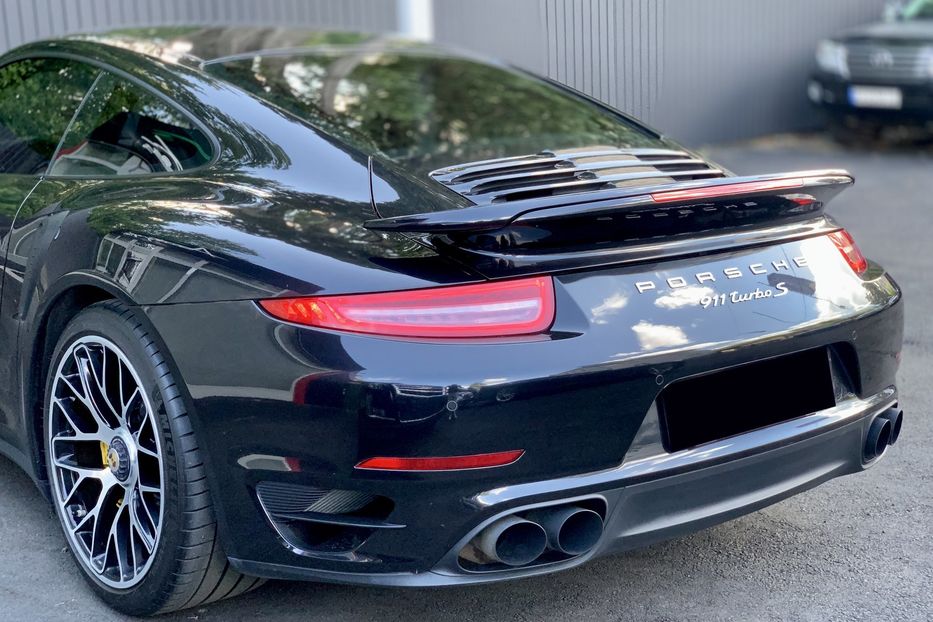 Продам Porsche 911 Turbo S 700 л.с. 2013 года в Киеве