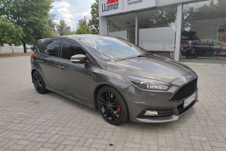 Продам Ford Focus ST 2016 года в Днепре