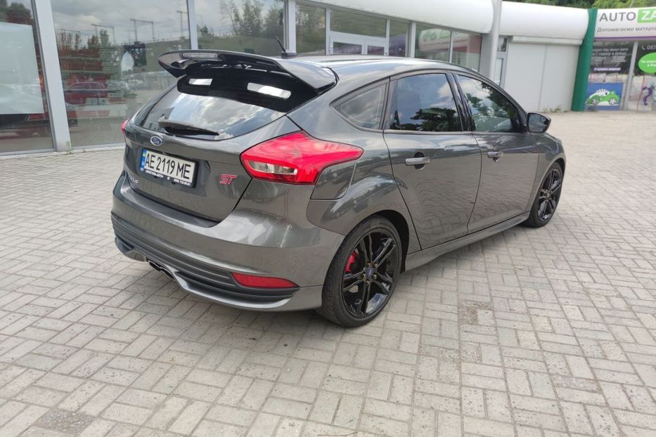 Продам Ford Focus ST 2016 года в Днепре