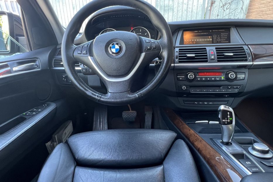 Продам BMW X5 Diesel 2008 года в Одессе