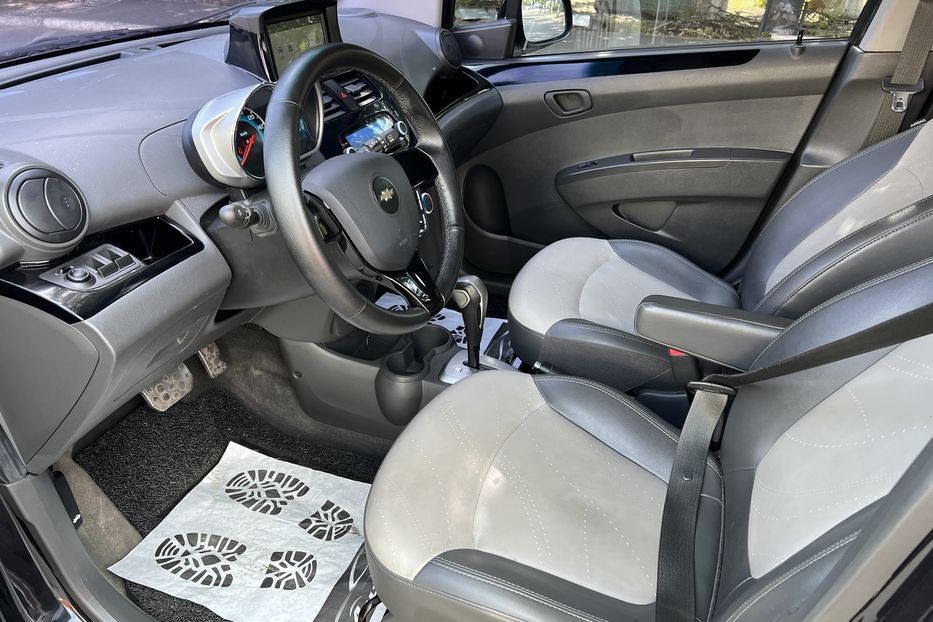 Продам Chevrolet Spark Full 2015 года в Одессе