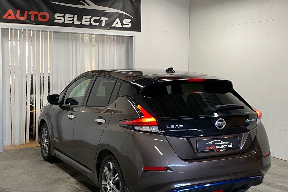 Продам Nissan Leaf 40 kWh 2018 года в Виннице