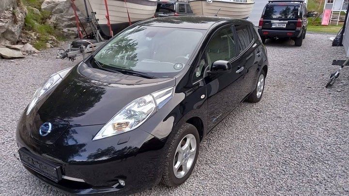 Продам Nissan Leaf 2012 года в Житомире