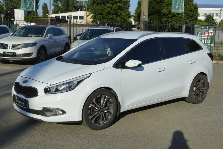 Продам Kia Ceed 2013 года в Одессе